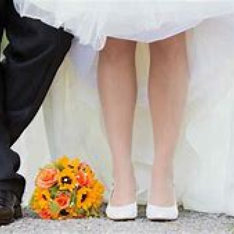 ¿Es más ventajoso casarse que ser pareja de hecho o vivir sin hacer papeles?